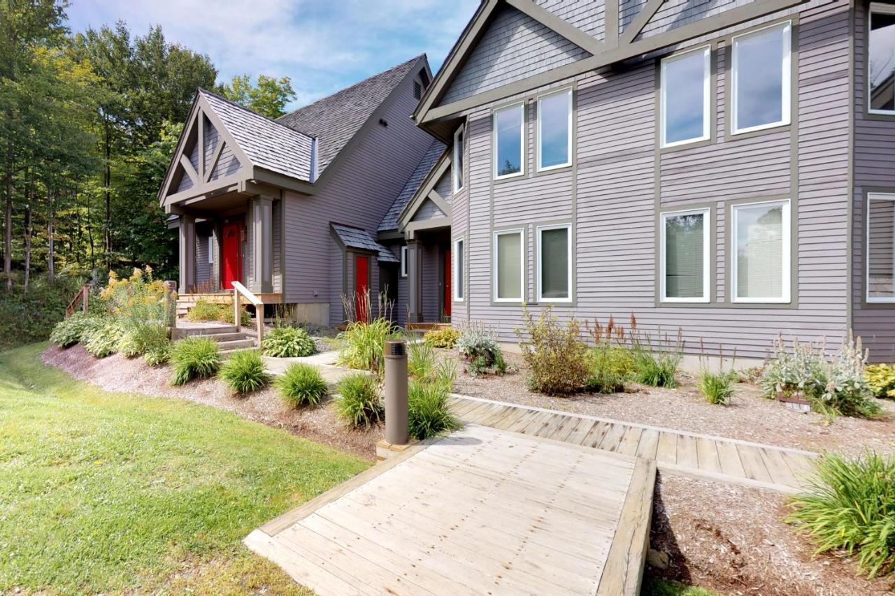 Вилла Jay Peak Townhouse Экстерьер фото